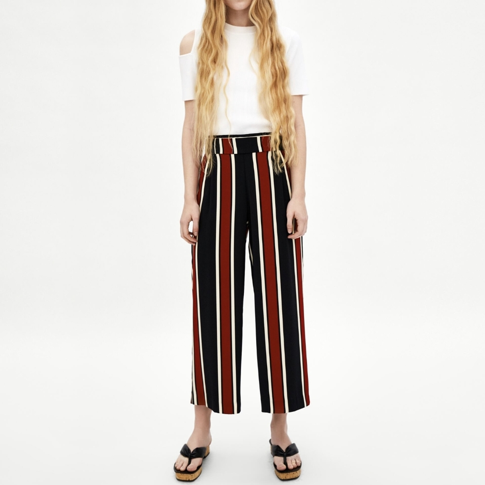 Zara loose bootcut pants